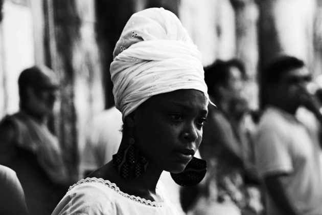 A adoração à Iemanjá começou no Brasil durante a época colonial, por intermédio da chegada de escravos africanos. 