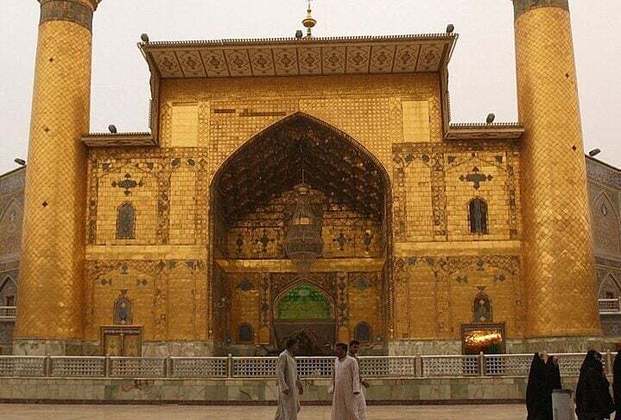A área foi construída perto do mausoléu do respeitado Imam Ali, uma figura central no Islã xiita.
