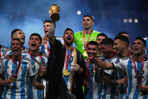 Nos pênaltis, Argentina se sagra tricampeã do Mundo