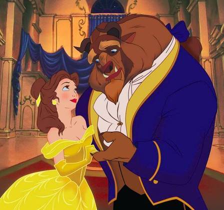  “A Bela e a Fera” (1991): No fim desse clássico da Disney, há uma cena que pode passar despercebida quando vista rapidamente e que é uma das mais pausadas de todas.