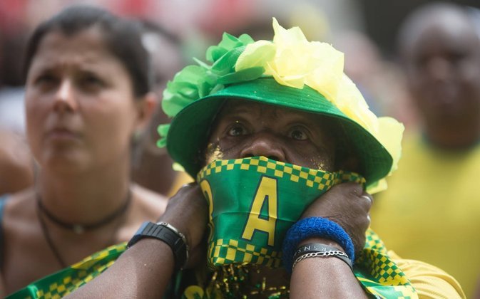 A bola rolou e o drama brasileiro começou: a Suíça trouxe muitas dificuldades para a Seleção Brasileira.