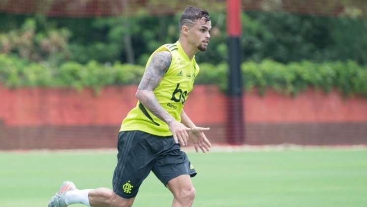 A chegada de Michael, comprado do Goiás por R$ 33 milhões, também não mostrou-se acertada ao longo de 2020. O atacante, com contrato até o fim de 2024, marcou apenas quatro gols em 43 jogos até o momento.