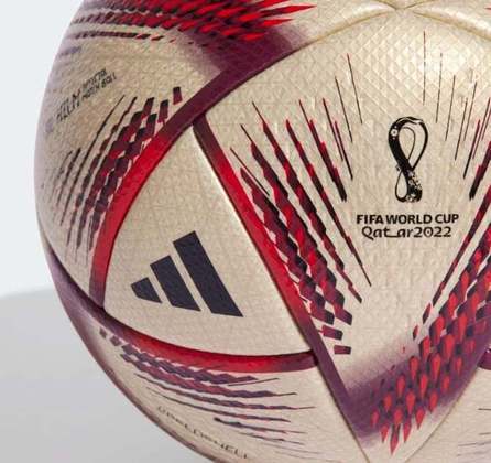 A disputa de terceiro lugar, marcada para o sábado (17), às 12h (horário de Brasília), também será jogada com o novo modelo da bola da Copa.