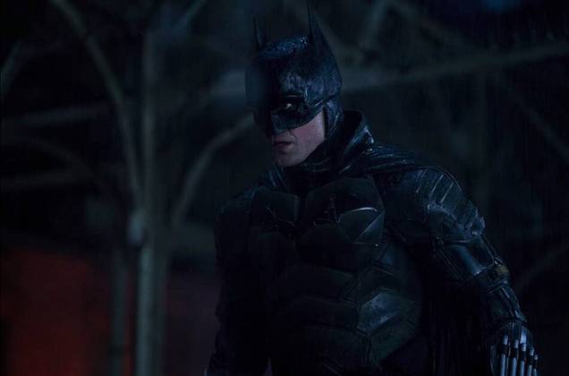A dupla também esclareceu que filmes e séries ambientados fora do universo principal continuarão existindo e receberão o selo “DC Elseworlds”. É o caso da continuação de “Batman” (2022), com Robert Pattinson, que também ganhou uma previsão de lançamento: 3 de outubro de 2025.