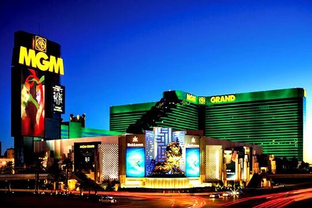 A edição de 2022 teve 86 categorias e as quatro principais contaram com indicações cada. O evento de premiação foi na MGM Grand Garden Arena, em Las Vegas, no estado americano de Nevada. Inicialmente, seria em janeiro e em Los Angeles, mas tudo mudou por causa da variante Ômicron. 