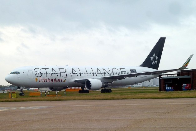 A empresa possui vínculo comercial com a Star Alliance, para acúmulo de pontos dos passageiros, visando a desconto em futuras passagens. 