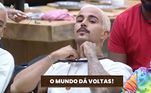 Yuri Meirelles saiu da Prova de Fogo como vencedor do lampião, mas o VAR passou pela sede e mostrou que o peão desobedeceu uma das regras da atividade, e por esse motivo, foi desclassificado. Lucas recebeu o lampião em seguida, e é claro que o editor não deixou a cena passar despercebida! 