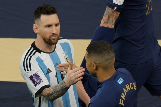 A final da Copa do Mundo entre Argentina e França reuniu Messi e Mbappé, colegas no PSG.