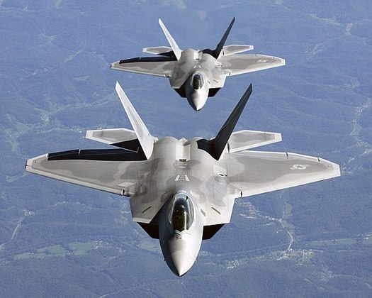 A Força Aérea dos Estados Unidos derrubou mais um Objeto Voador Não Identificado (OVNI) neste domingo (12/02), perto da região do lago Huron, na divisa com o Canadá.