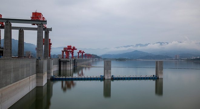 A hidrelétrica de Três Gargantas tem a maior represa artificial do mundo