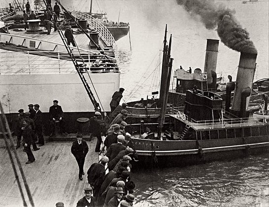 A história do Titanic sempre rendeu obras de arte, filmes, livros, devido ao impacto causado na época e a dimensão da tragédia no contexto histórico. 