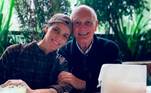 Fernanda Lima anuncia morte de seu pai por covid-19 em post emocionado nas redes sociaisSeu Cleomar Lima, de 84 anos, passou quase quatro meses internado em Porto Alegre (RS) com a covid-19. Fernanda Lima fez uma homenagem para o pai. 