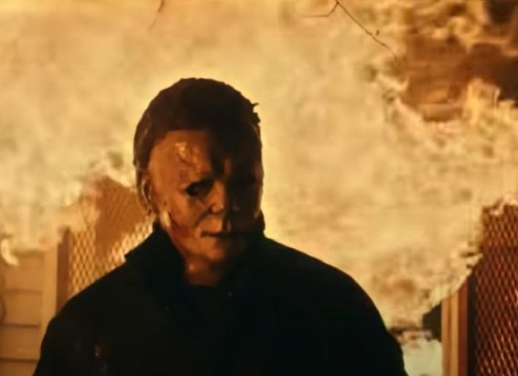 A máscara de Michael Myers em Halloween é na verdade uma máscara do capitão Kirk, de Star Trek, pintada de branca.