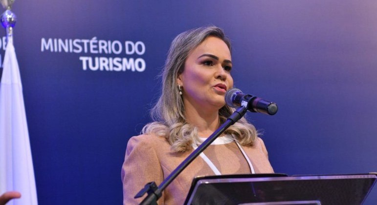 A ministra do Turismo, Daniela Carneiro, durante discurso