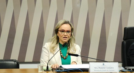 A ministra do Turismo, Daniela Carneiro, no Senado
