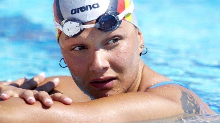A nadadora Franziska van Almsick e a adestradora Isabell Werth são as atletas da Alemanha com mais medalhas olímpicas. Cada uma delas subiu ao pódio dez vezes na história