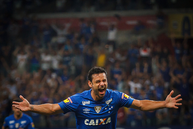 A passagem de Fred no Atlético-MG durou apenas um ano. No dia 23 de dezembro de 2017, o Cruzeiro anunciou o retorno do centroavante. Ele foi bicampeão mineiro em 2018 e 2019, além de campeão da Copa do Brasil em 2018. 