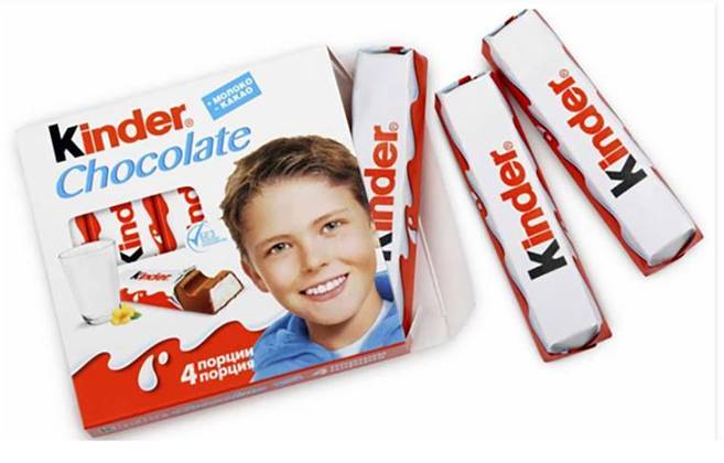 A própria Ferrero, fabricante dos chocolates Kinder, tomou a iniciativa de recolher os chocolates.  E anunciou que está fazendo um recall preventivo e voluntário. 