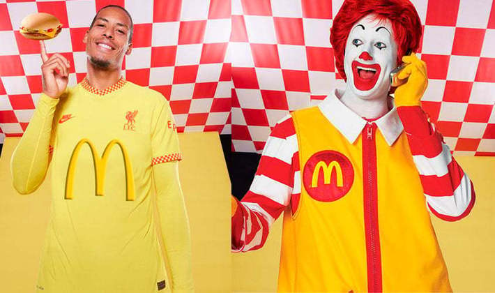 A terceira camisa do Liverpool para temporada 2021-22 foi comparada ao uniforme do McDonald's.