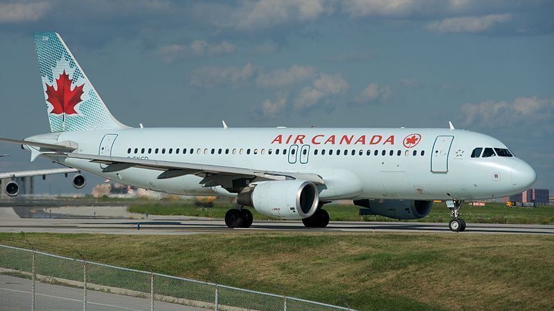 A320 da Air Canada: susto com a cafeteira