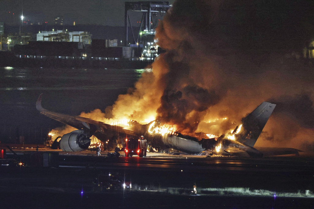 A350-900 da Japan Airlines: fibra de carbono evitou mortes no modelo da JAL
