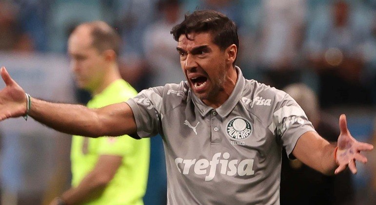 Alcançar o Botafogo na liderança do Brasileiro não satisfez a Abel. Está cansado. E pensa em sair do Brasil