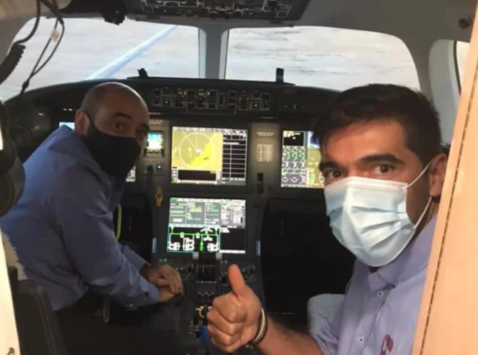 Até o jato particular de R$ 33 milhões, Leila coloca à disposição do técnico para ir para Portugal