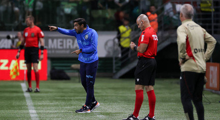 Abel Ferreira comandando o Palmeiras na Copa do Brasil