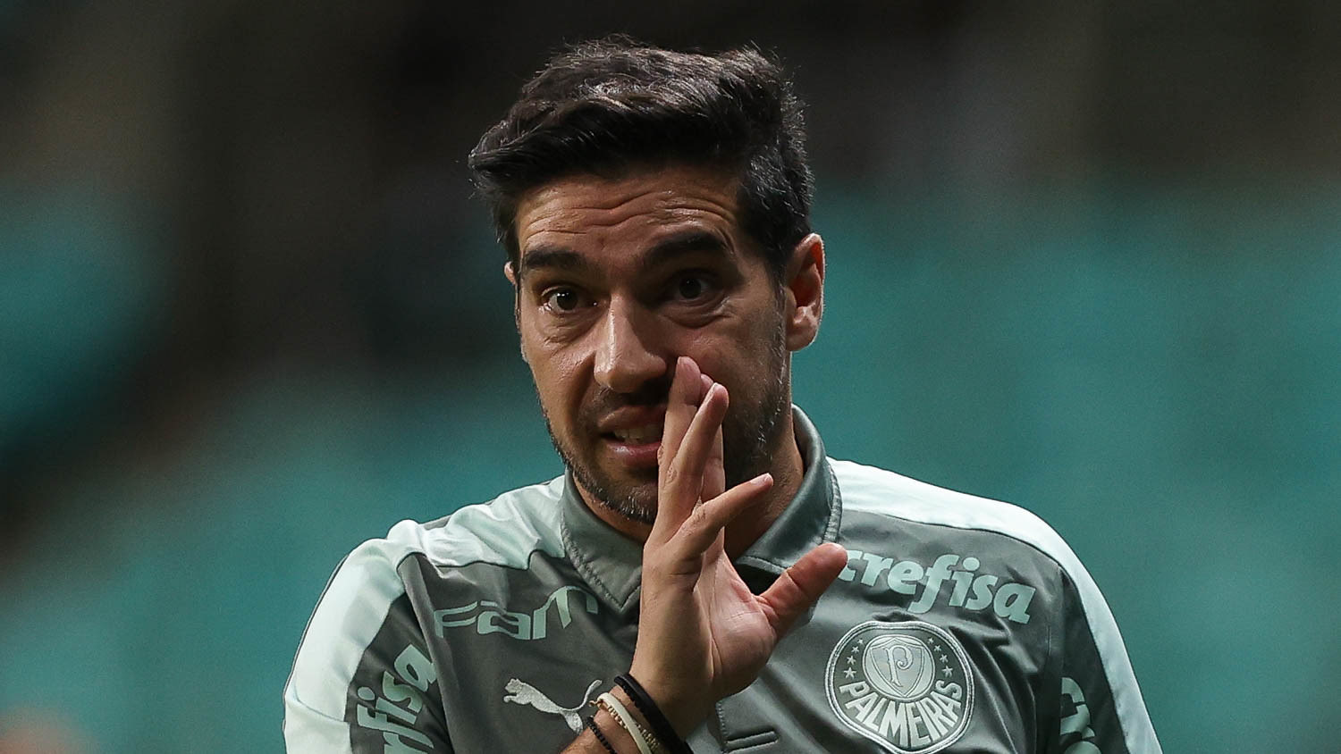 Abel Ferreira colocou a culpa do fraco futebol na ausência dos convocados para as Eliminatórias
