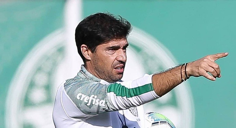 Abel Ferreira, técnico do Palmeiras, irá a programa da TV Cultura 