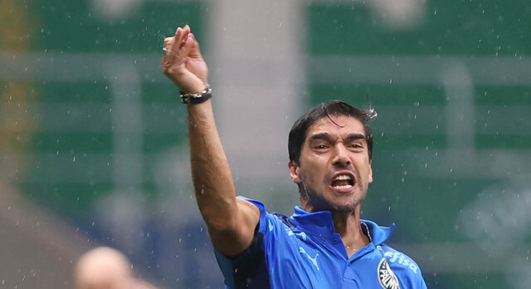 Abel Ferreira supera finais de Felipão com quase 300 jogos a menos no Palmeiras