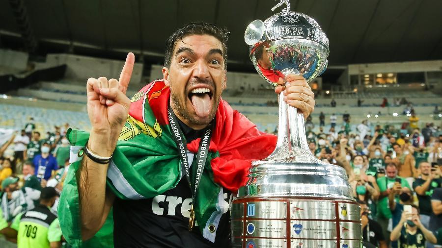 Abel Ferreira viveu o céu de maneira precoce. Venceu a Libertadores em três meses