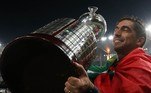 Mas, nada mais justo do que fazer um bom gesto para um treinador que conquistou tudo com o Palmeiras. A Libertadores, sonhada conquista desde 1999