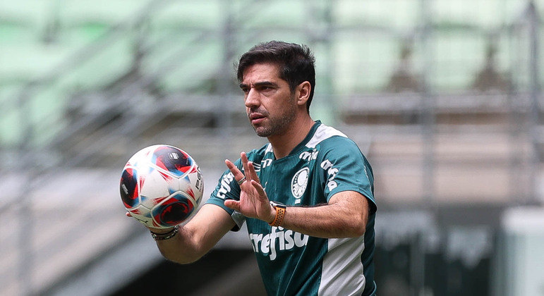 Em alta, Palmeiras busca bicampeonato do Campeonato Paulista