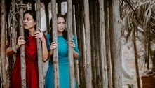 Jéssica Juttel compartilha vídeo de Ainoã e Abigail presas em Reis: "Disso nasceu uma linda união"