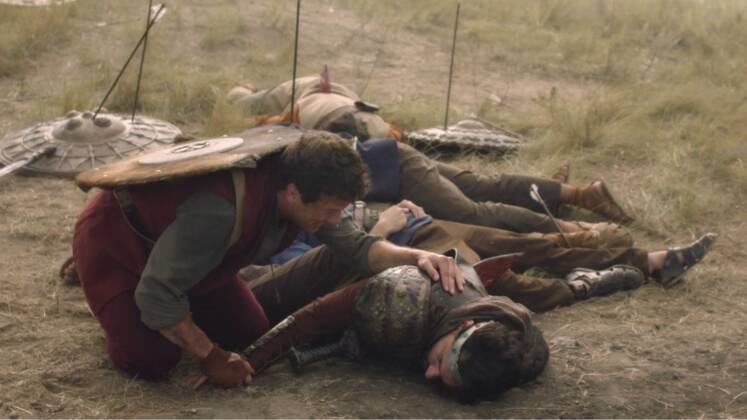 Em A Perseguição, quinta parte da série, Abner encontrou Saul (Carlo Porto), Jônatas (Miguel Coelho), Abi (Ronny Kriwat) e Malquisua (Enzo Ciolini) mortos. O comandante ficou desolado com a situação e, aos prantos, pediu perdão a eles. 'Nessa cena, o Abner estava falhando não só como primo,
mas também como comandante por deixar
de proteger o rei', explicou o ator.  