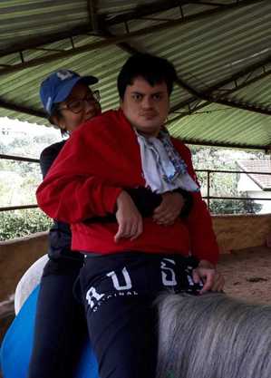Acauã na equoterapia antes da pandemia