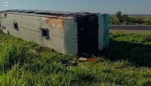 Vídeo: grupo que receberia benefício de Bolsonaro sofre acidente de ônibus em Goiás
