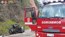Colisão entre ônibus e carro deixa um morto e dez feridos em SP