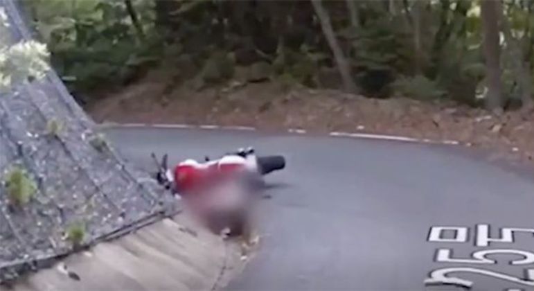 Acidente de moto achado por meio do Google Street View chocou a web com suspeitas bizarras