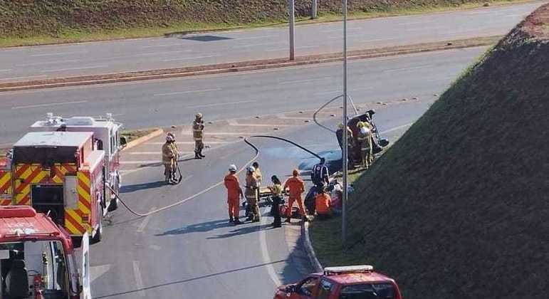 Acidente na tesourinha da ponte do Bragueto
