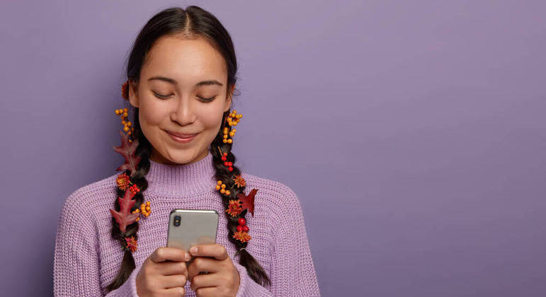 Memória e atenção podem ser prejudicadas em adolescentes que usam excessivamente o celular