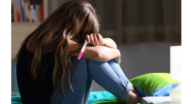  O relatório mostra que a atual geração parece mais consciente, mais focada em sua educação e futuras carreiras - e quer evitar a gravidez