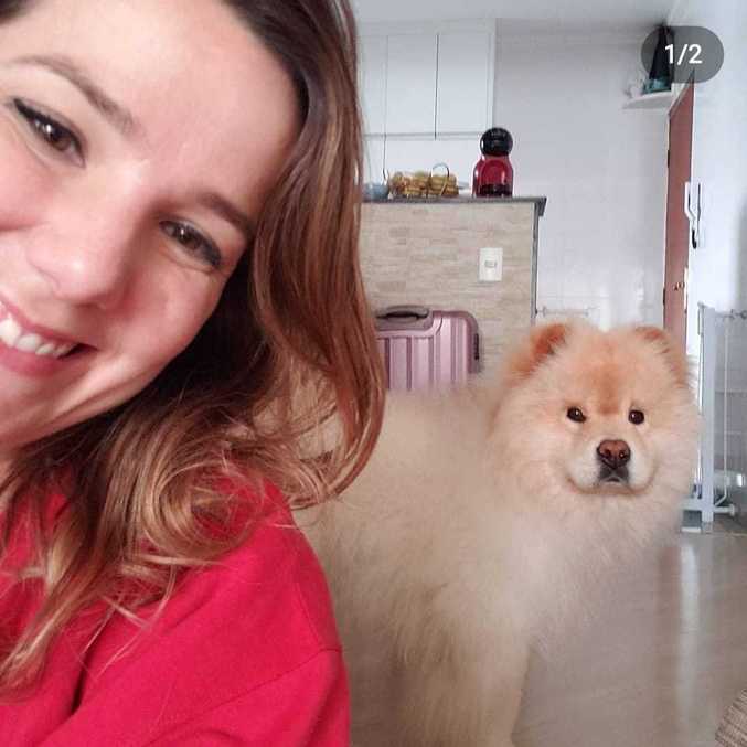 Adriana Perroni e Baby, seu Chow Chow