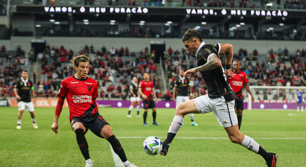 São Paulo empata com Vasco e segue sem vencer fora de casa no