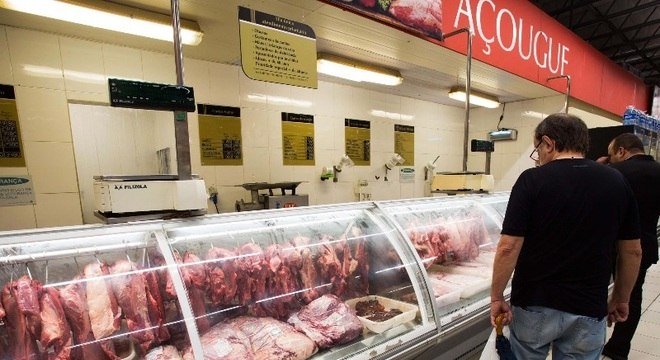 Alta do preço da carne chegou a 30% em dezembro 