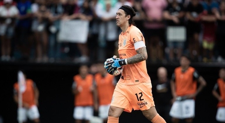 Goleiro acredita que ganhar do Água Santa, na próxima rodade, é obrigação