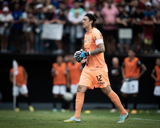 Ídolo do Corinthians, Cássio levou nove gols. O jogador é capitão do Alvinegro e uma das principais peças de Fernando Lázaro, técnico da equipe. O camisa 12 é o segundo melhor arqueiro do campeonato nesse quesito; Carlos Miguel, reserva imediato, assumiu o gol e sofreu um contra o Santo André