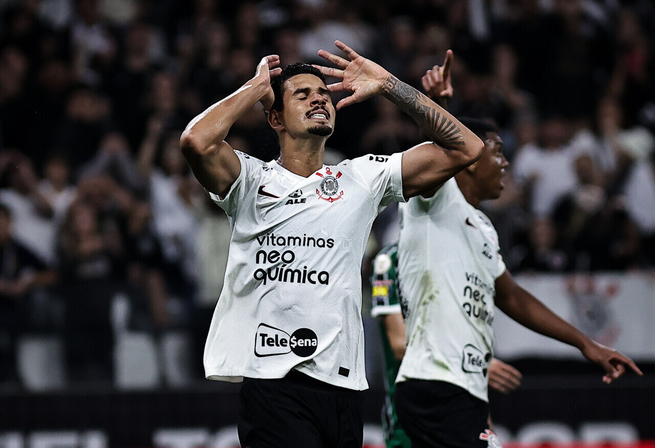 Perigo do rebaixamento é quase ignorado em entrevistas no Corinthians após  empate contra o Flamengo