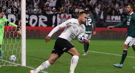 Últimas do Corinthians: empate no Brasileirão, gol histórico e